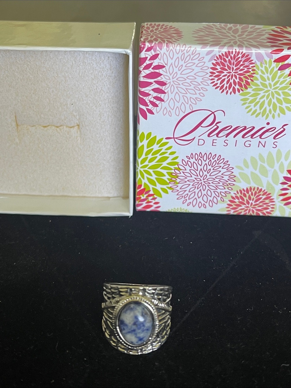 Premier Designs Blue Stone Silver  Taos Statement Ring size 7 #170108
